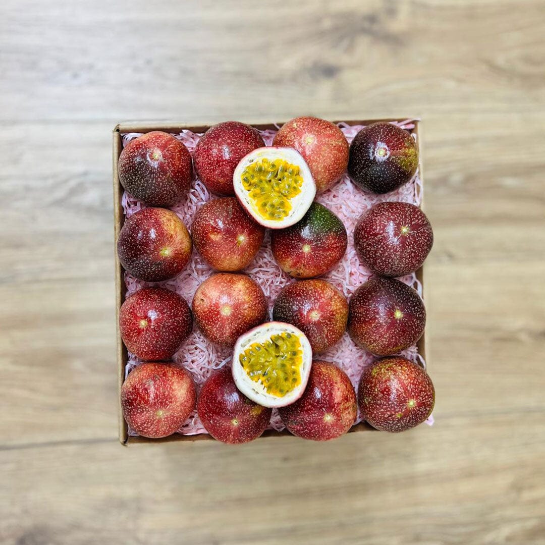 Passion Fruit Box GoogleON Tropical Fruit Box Small (2 Pounds) 