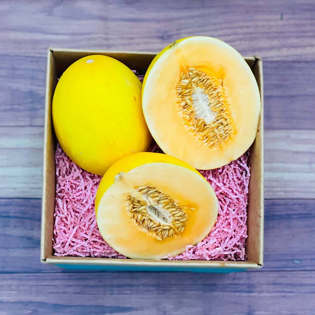 Box Ofmelon Canary Melon - Order Your Fresh Canary Melon Box Online Today - Regular ...